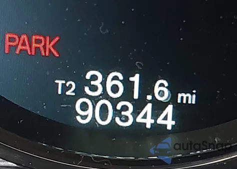 2015 Volvo Xc60 T6 z USA, uszkodzony, nr VIN YV4902RK5F2720055